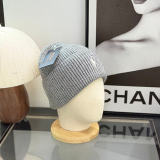 Ralph Lauren Hat Heather Gray Fold-Cuff White Pony Ribbed Beanie